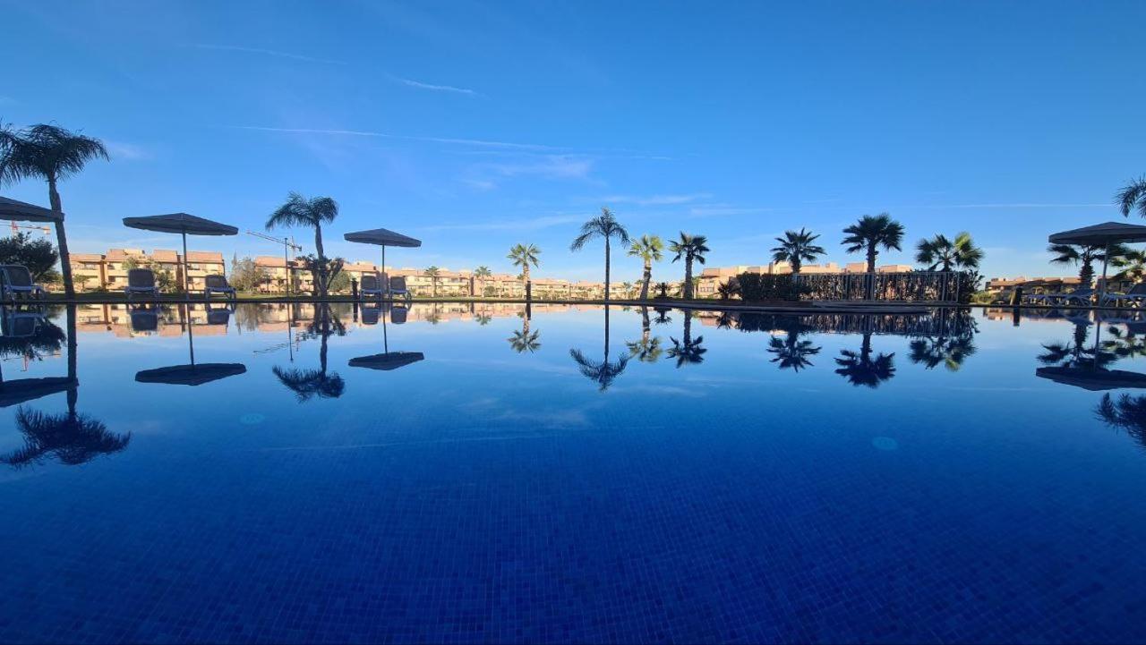 Appartement De Luxe Avec Jardin Vue Sur La Piscine Golf Securise 24H Sur 24 A 5 Minutes De L Aeroport Marakeş Dış mekan fotoğraf