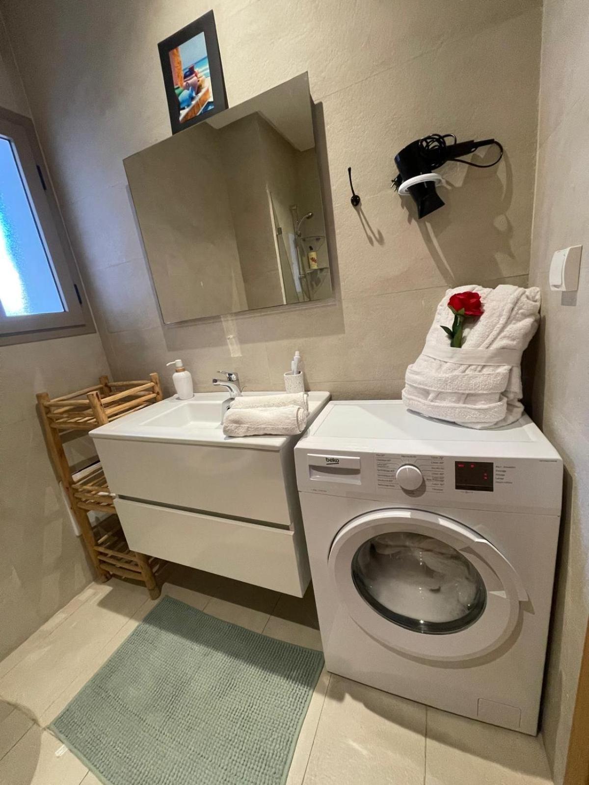 Appartement De Luxe Avec Jardin Vue Sur La Piscine Golf Securise 24H Sur 24 A 5 Minutes De L Aeroport Marakeş Dış mekan fotoğraf